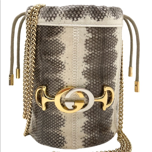 Gucci New With Box Bucket Mini Chain Grey/Ivory Snakeskin Leather Crossbody Pur… - Picture 11 of 12